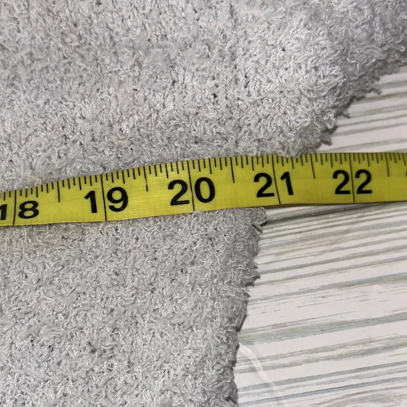 ALYA 3 button crop cardigan - Picture 5 of 7